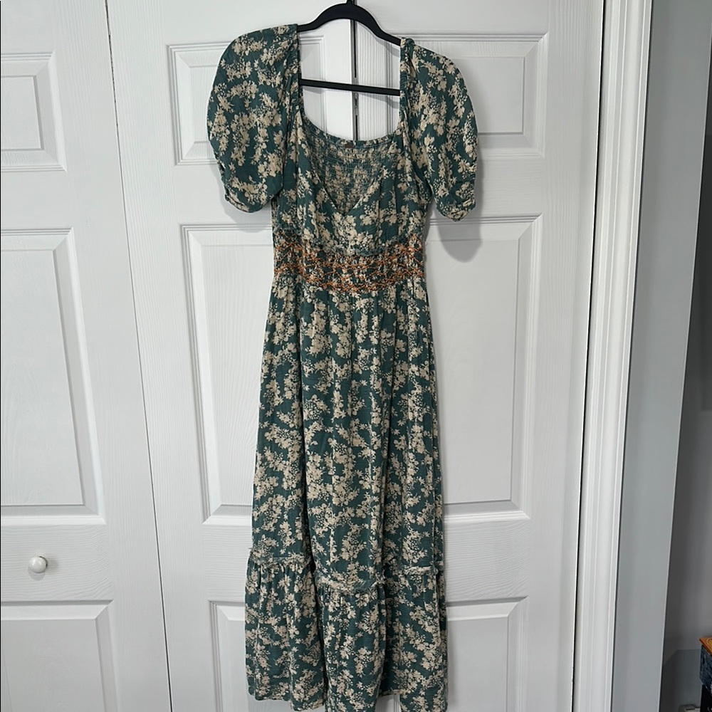 Free People “Ellie”Floral Puff Sleeve Dress